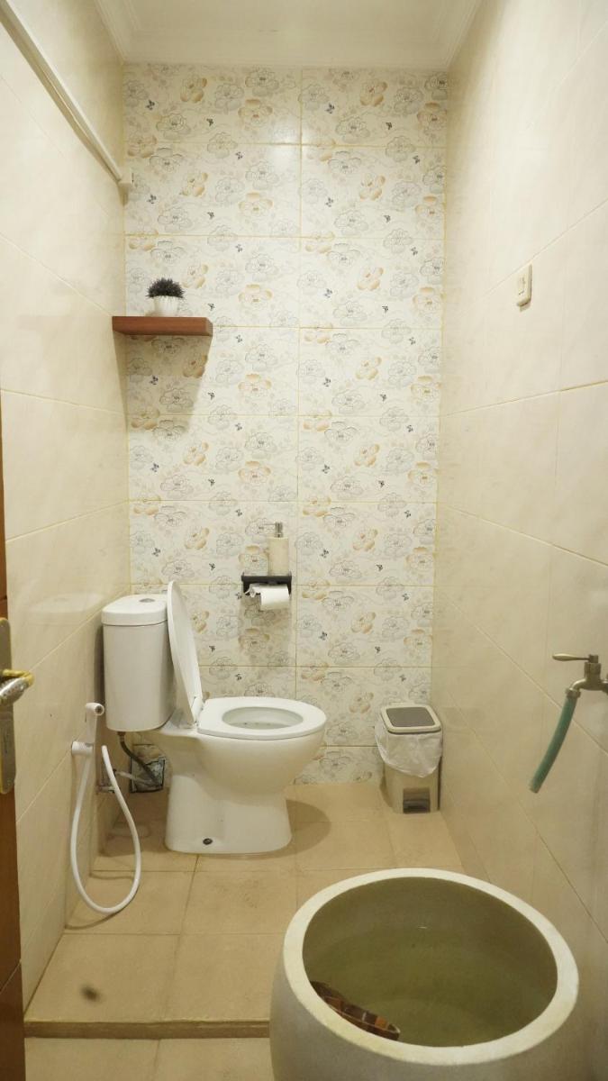 Hotel Tiga-Er Syariah Karawang - Housity