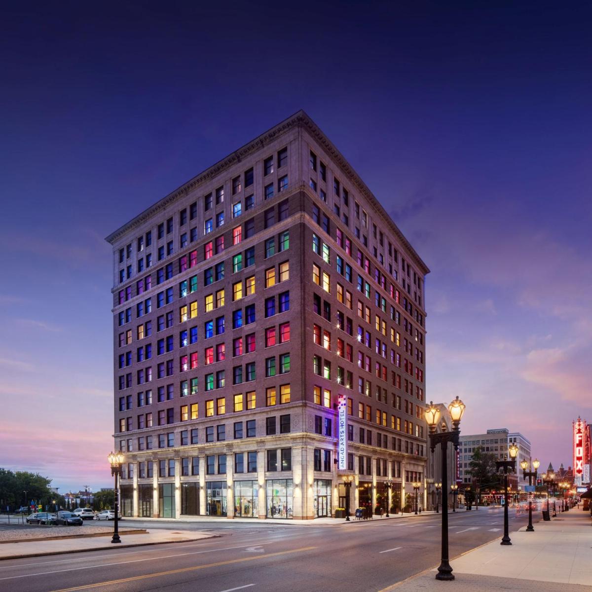 Angad Arts Hotel - Housity