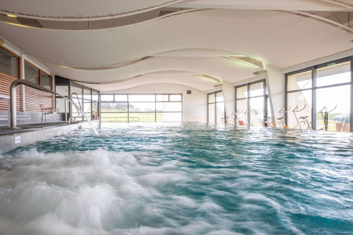 Piscine de l'établissement Résidence Odalys Fleur de Sel ou située à proximité