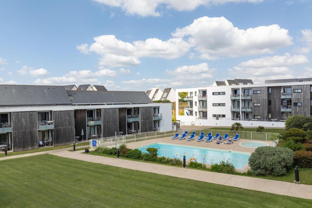Piscine de l'établissement Résidence Odalys Fleur de Sel ou située à proximité