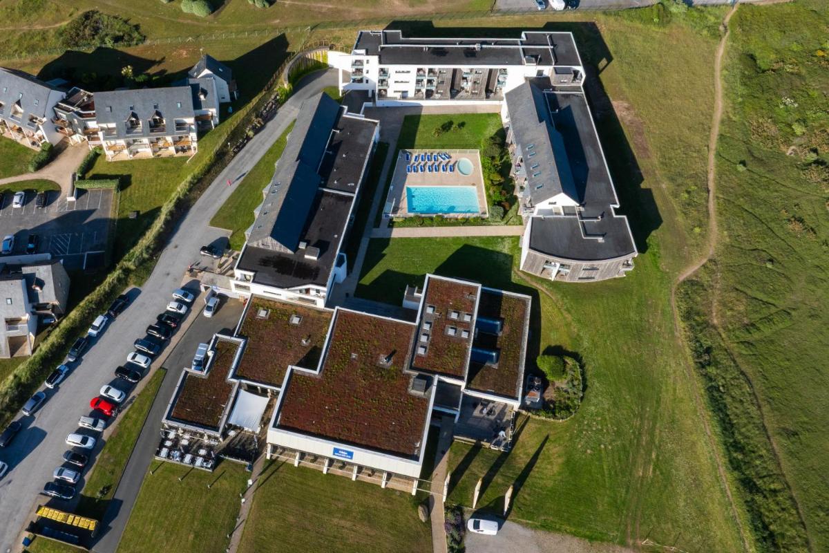 Piscine de l'établissement Résidence Odalys Fleur de Sel ou située à proximité