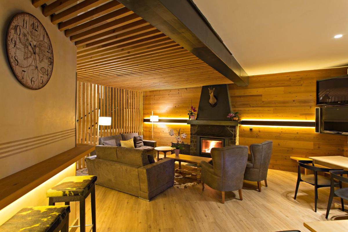 Zona de estar de Hotel La Coma