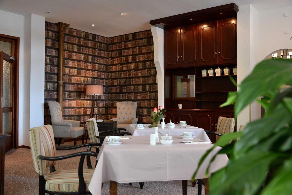 Arnimsruh Hotel garni - Housity