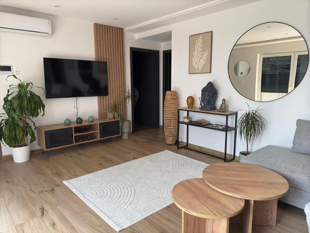 Zen&spa appartement avec jacuzzi et sauna privatif - Housity