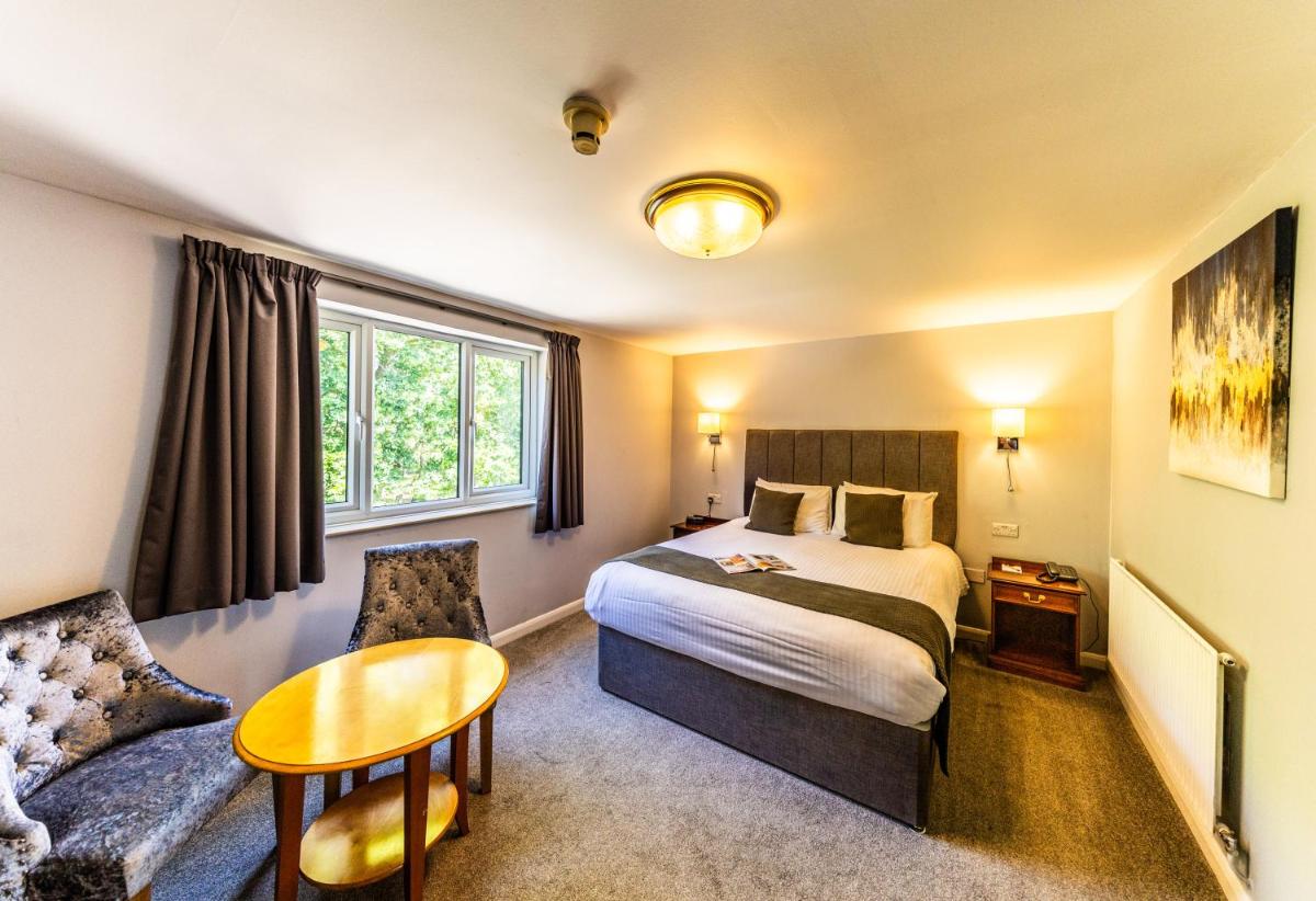 The Boars Head Hotel - Housity