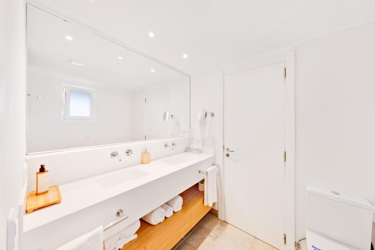 Un baño de Hotel Villa Chiquita - Adults Only - Over 12