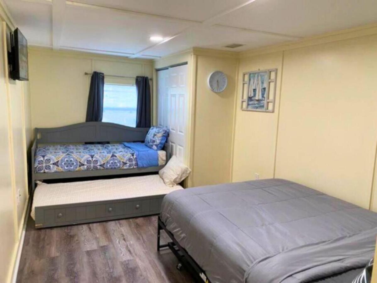 Entire Punta Gorda Home Sleeps 7 Close to US-41 & I-75 - Housity
