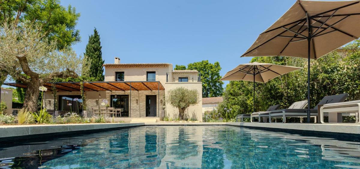 Piscine de l'établissement Le Vallon de Valrugues Hotel Spa & Villas ou située à proximité