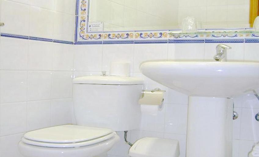 Hotel Miraflores - Housity