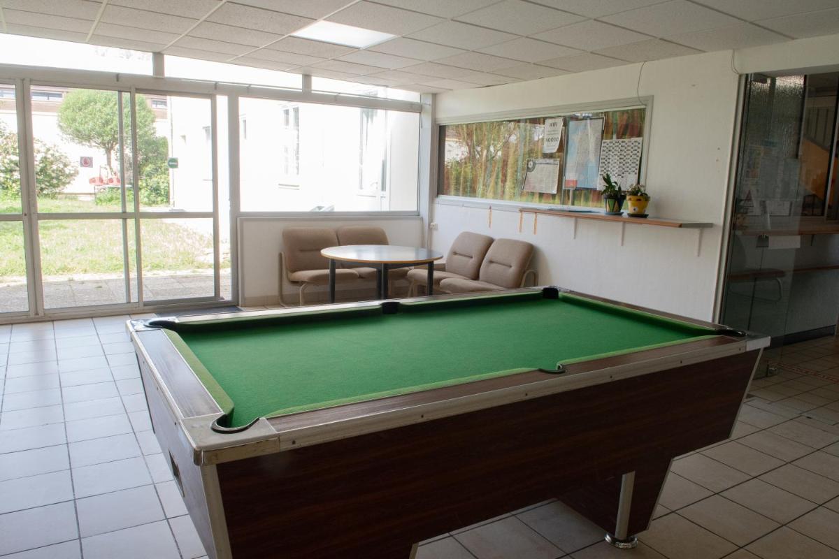 Auberge de jeunesse HI Poitiers - Housity