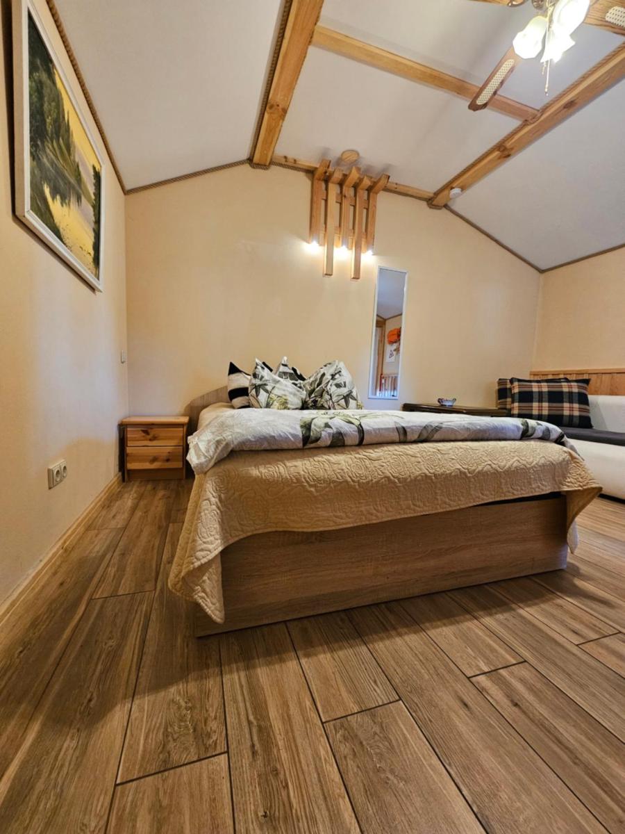 namelis nr 2 Adelės sodyba - Housity