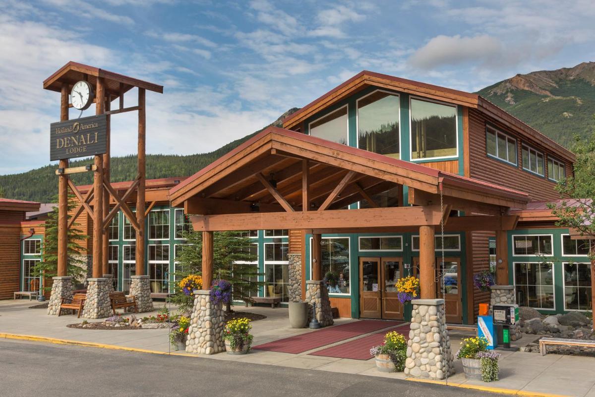 Holland America Denali Lodge - Housity