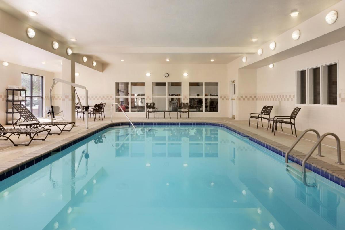 Hampton Inn Wichita Falls-Sikes Senter Mall - Housity