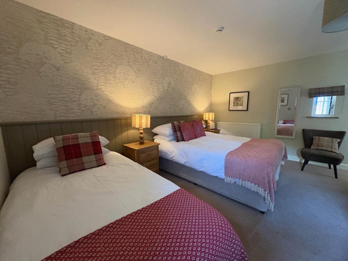 The Craven Arms - Housity