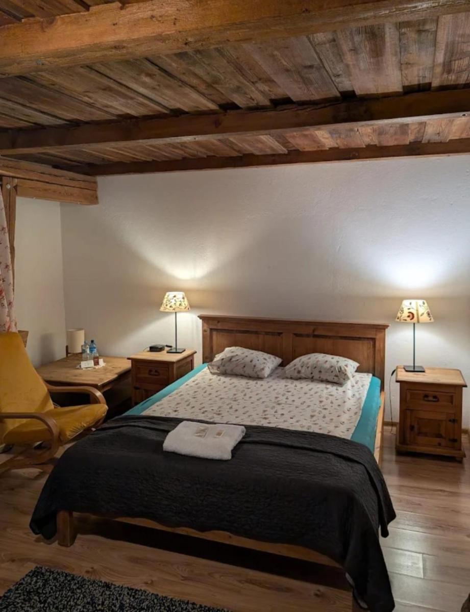 Pensjonat Stary Spichlerz - Housity