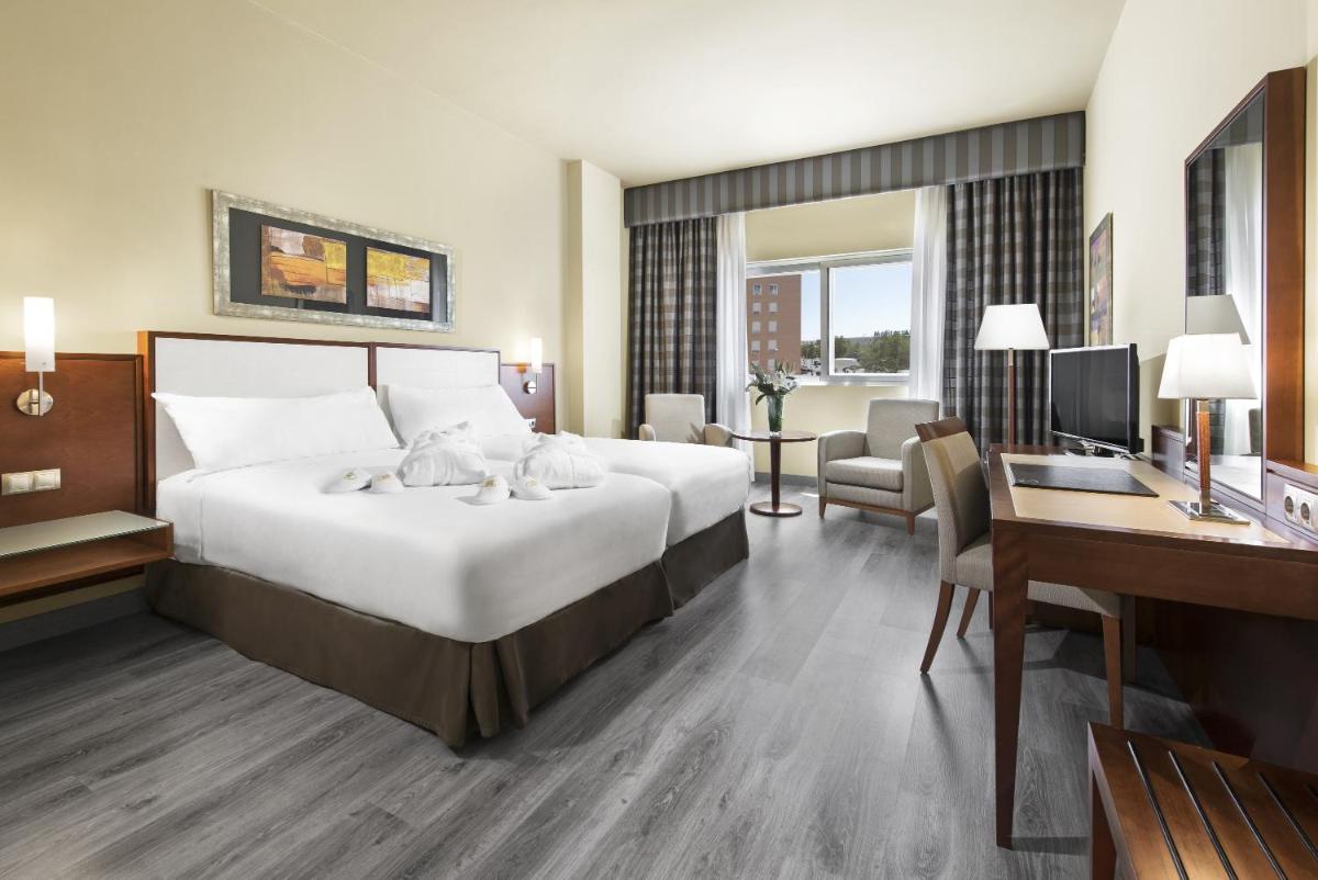 Elba Almeria Business & Convention Hotel - Housity