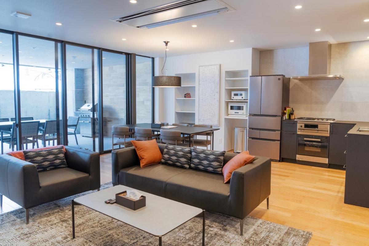 Wadano Gateway Suites & Apartments - Housity