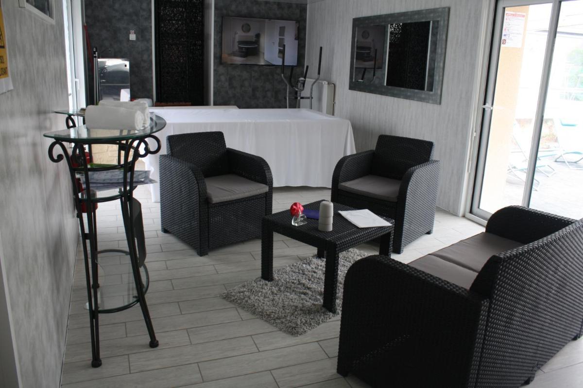 Logis Hotel & restaurant Le Relais De Fleurette - Housity