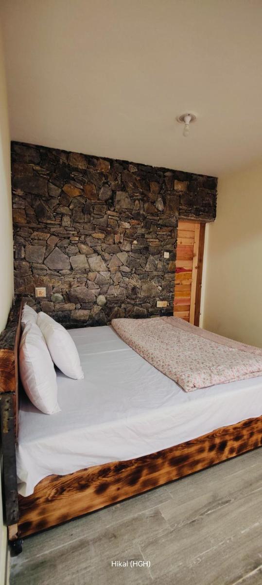 Hikal Guest House - Housity