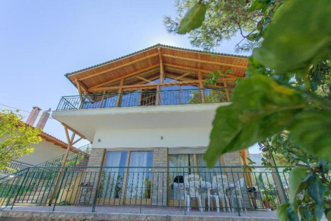 Villa Cleopatra - Housity