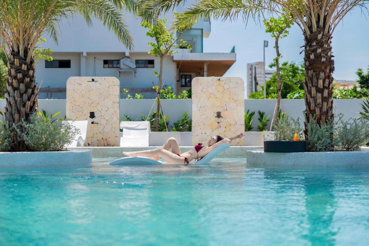 Annata Beach Hotel - Housity