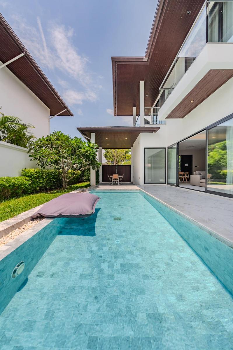 Argo Pattaya Resort and Villas - Housity