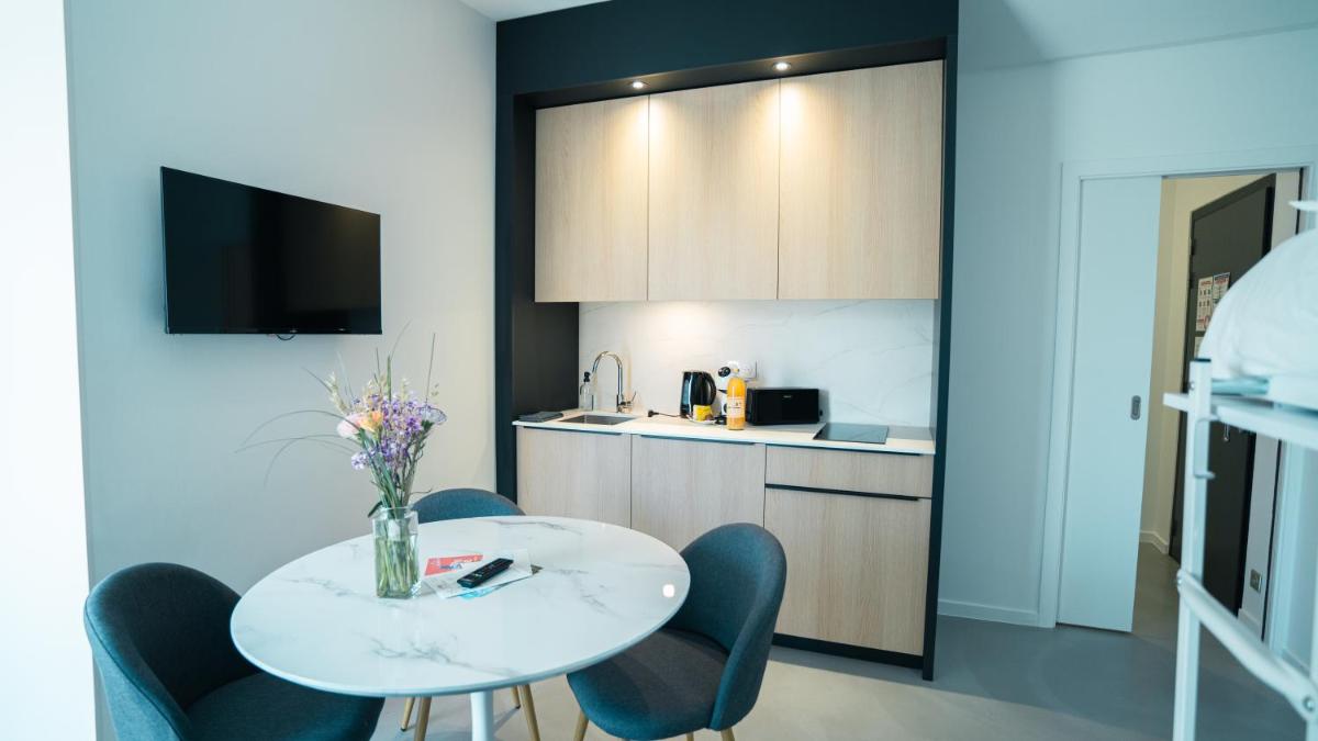 Cuisine ou kitchenette dans l'établissement Les Villas du Parc de la Chabotterie