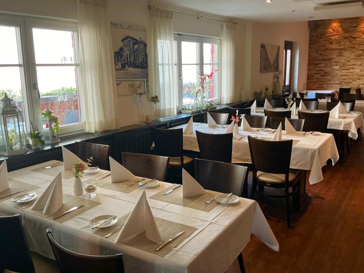 Hotel Gasthaus Roter Ochsen - Housity