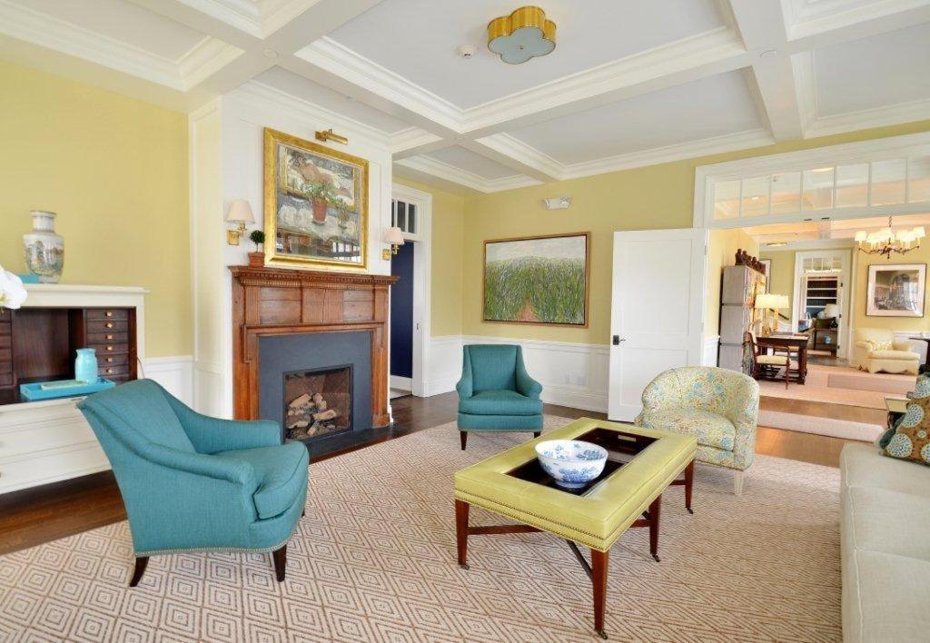 The Quogue Club - Housity