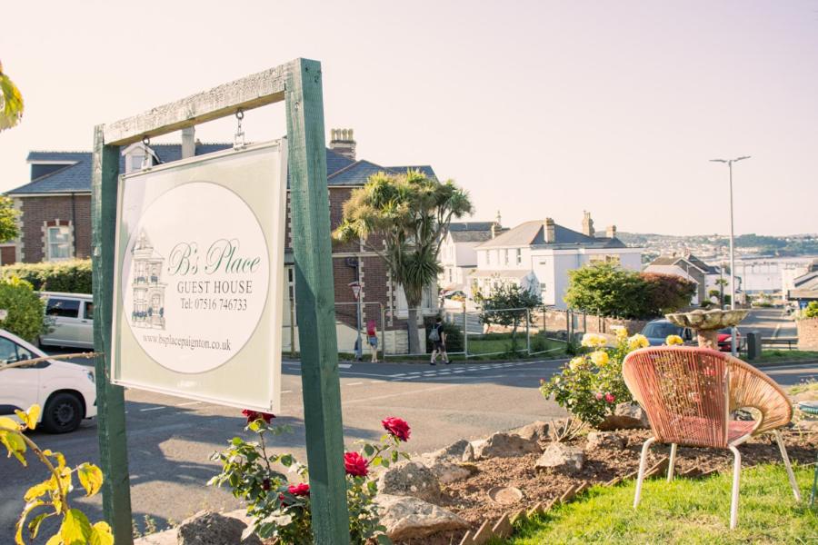 B’s Place Guest House - Housity