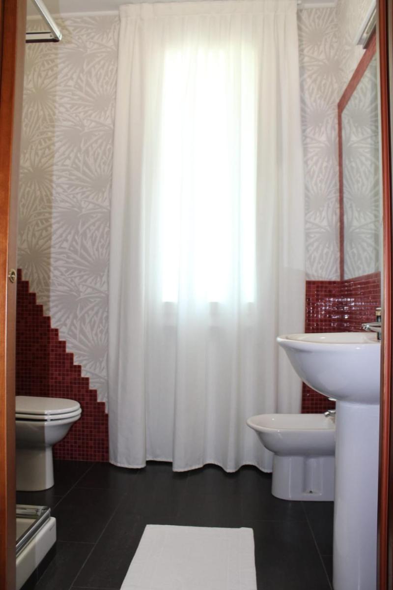 BF SUITE Foresteria Bellusci - Housity