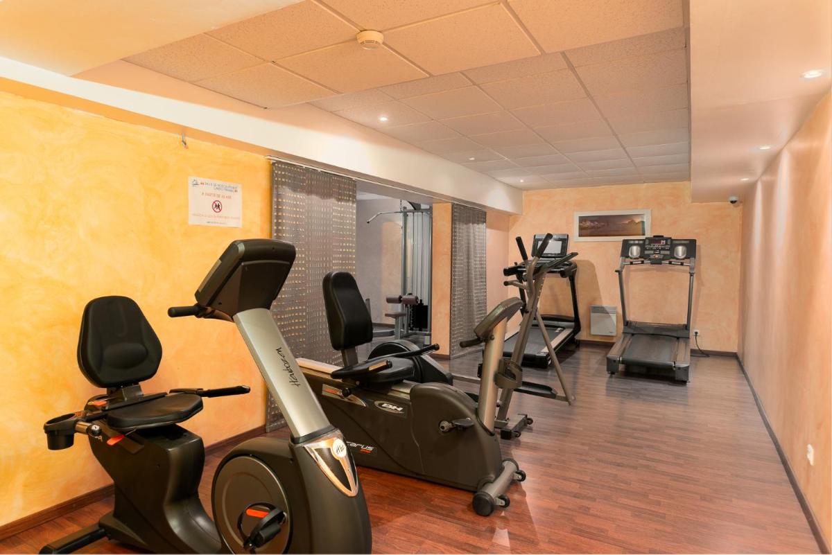 Salle ou équipements de sports de l'établissement Hôtel-Résidence Le Lys