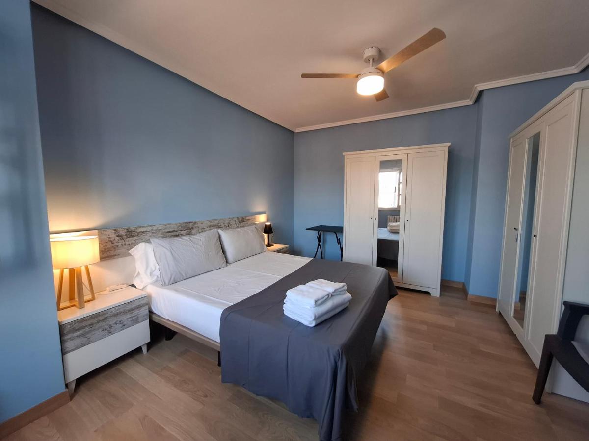 Apartamento con terraza en el casco historico - Hizvo