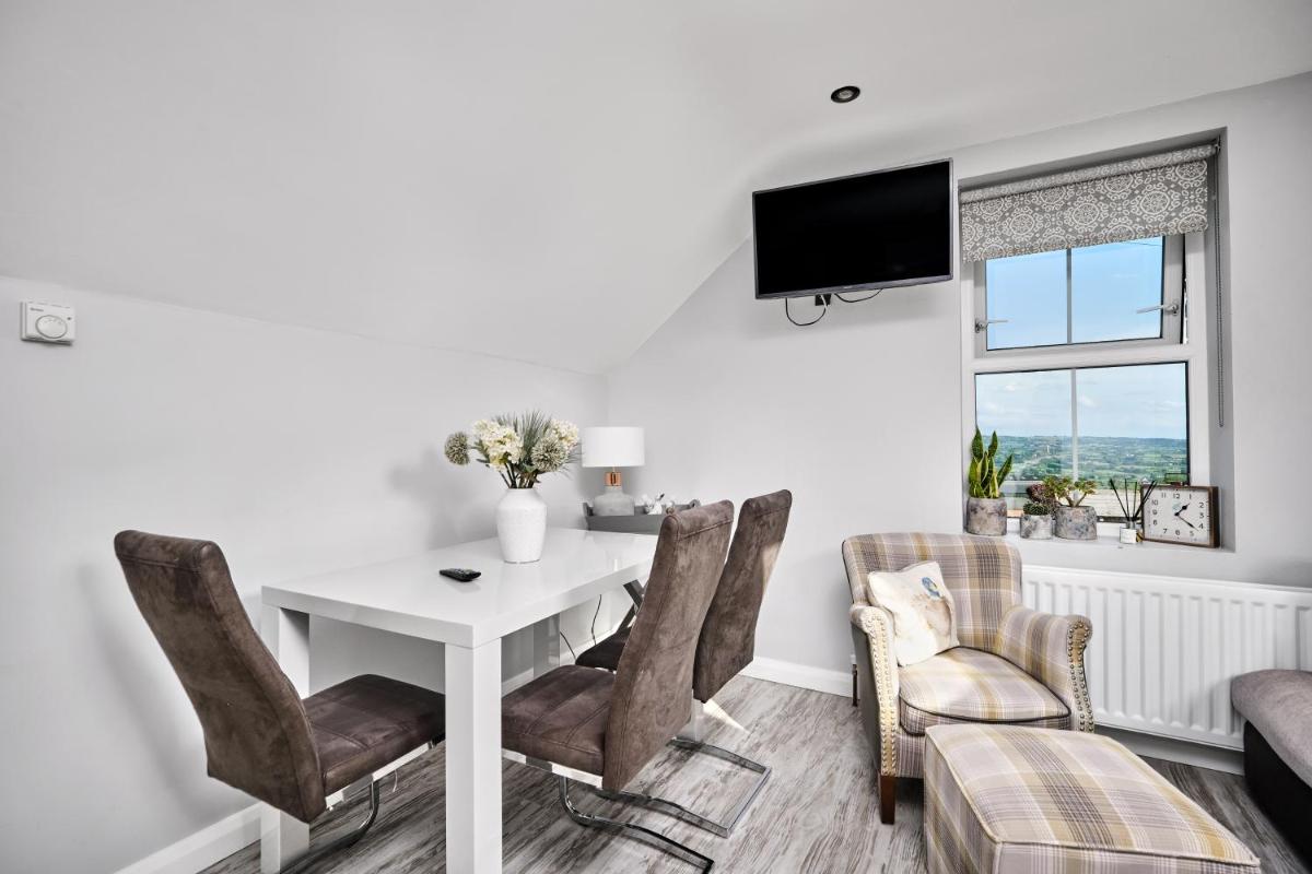 Mc Callstown House Apartment - Housity