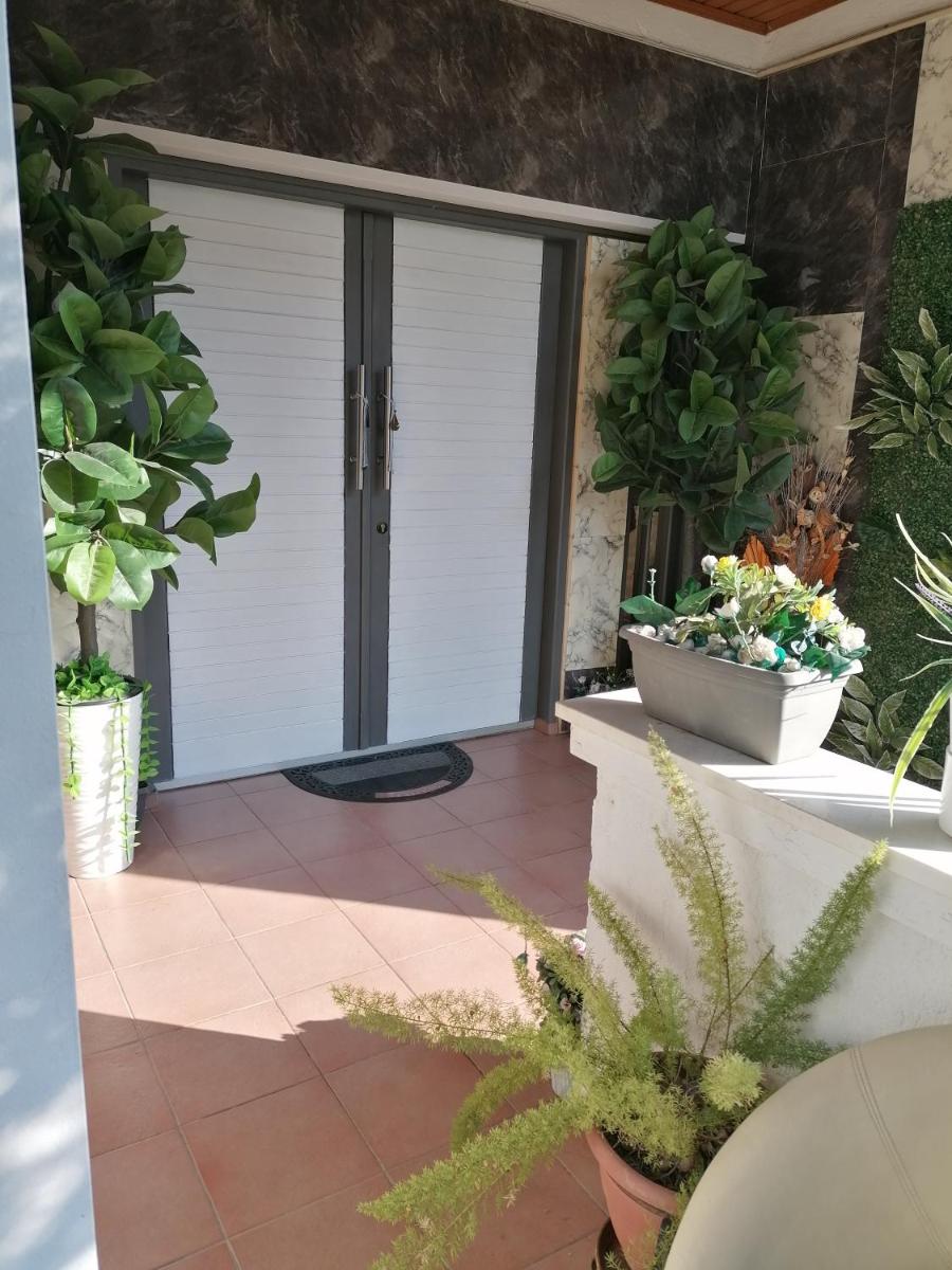 Andros Residence - Housity