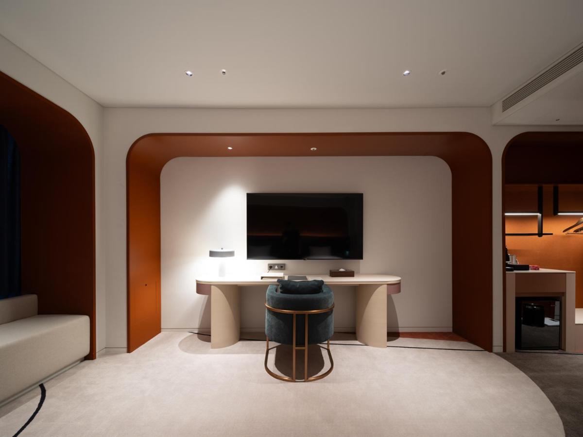 Grand Plaza Cheongju Hotel - Housity