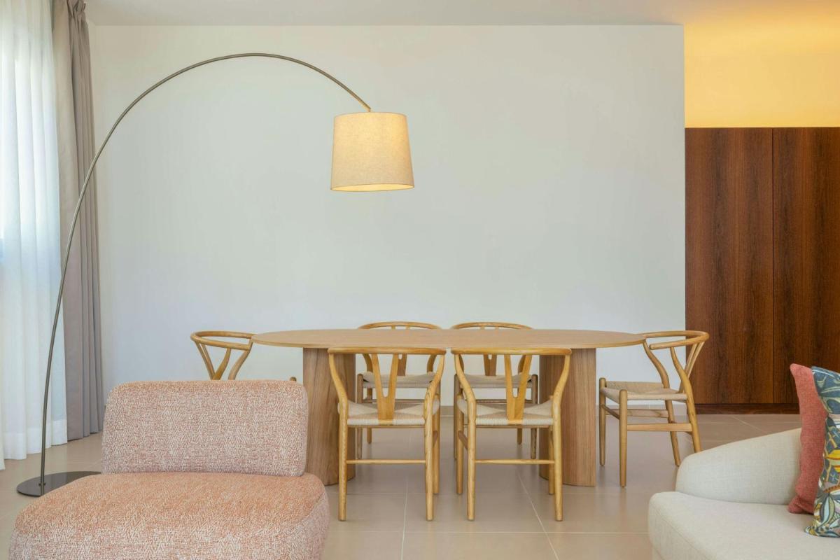 Uma área de estar em The Westin Salgados Beach Resort, Algarve