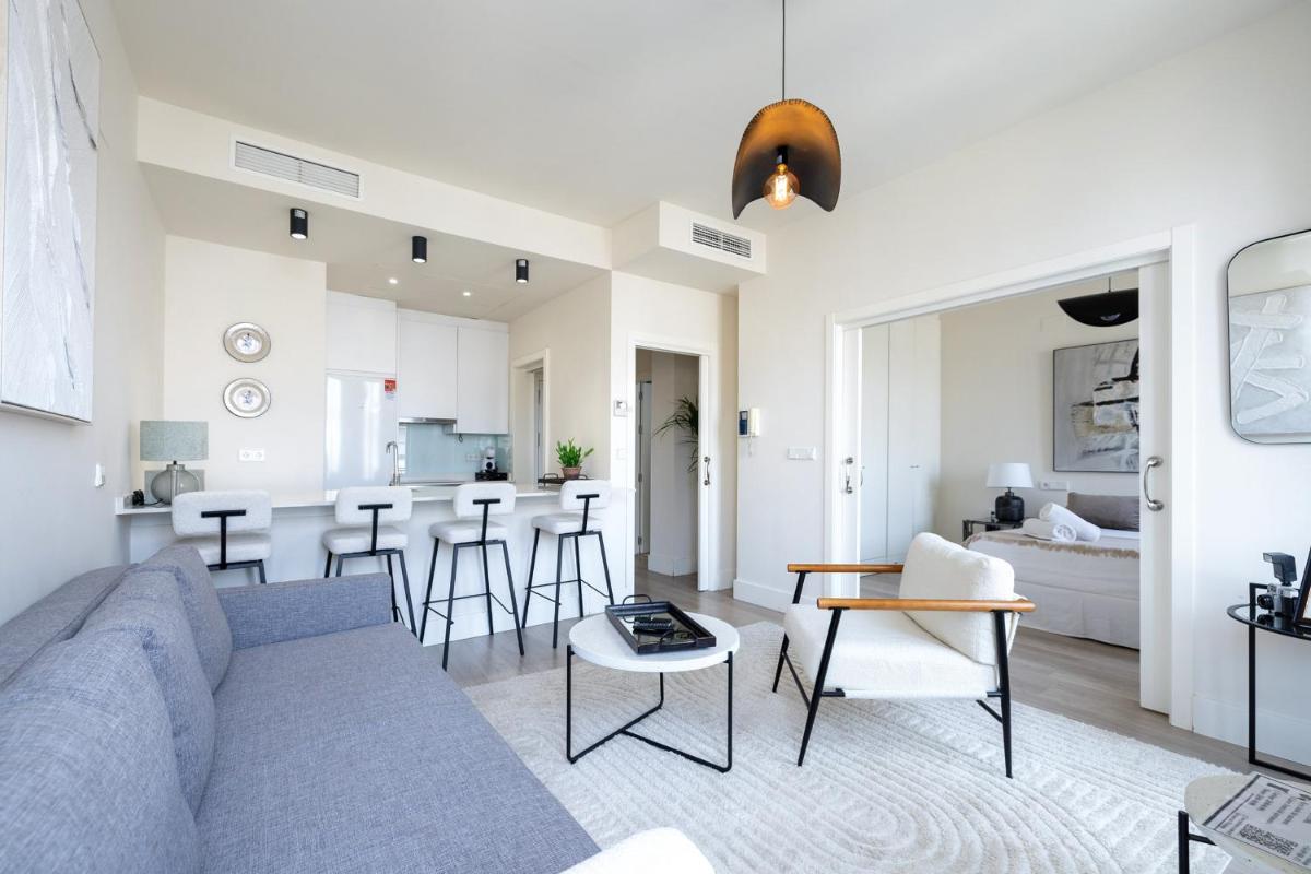 Granada Luxury Apartments - Housity