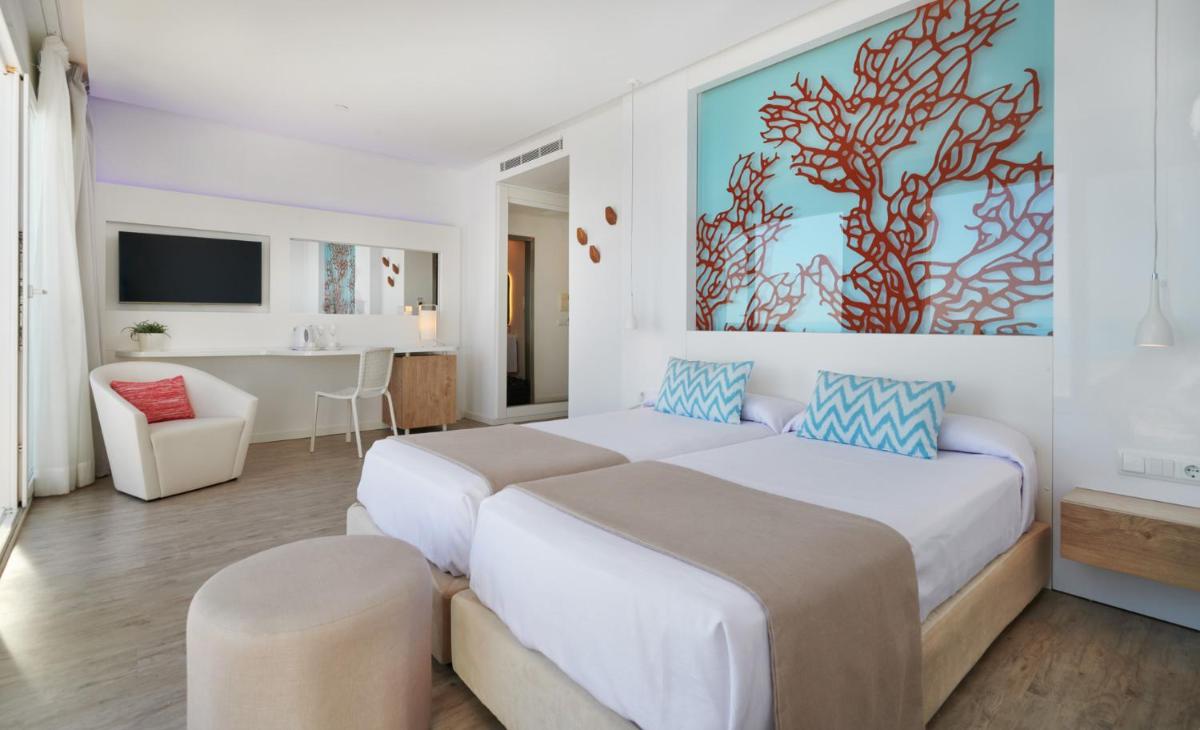 Cama o camas de una habitación en The Sea Hotel by Grupotel - Adults Only