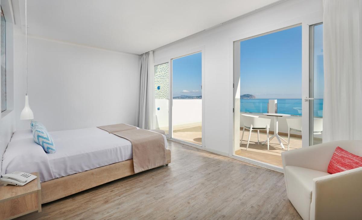 Cama o camas de una habitación en The Sea Hotel by Grupotel - Adults Only