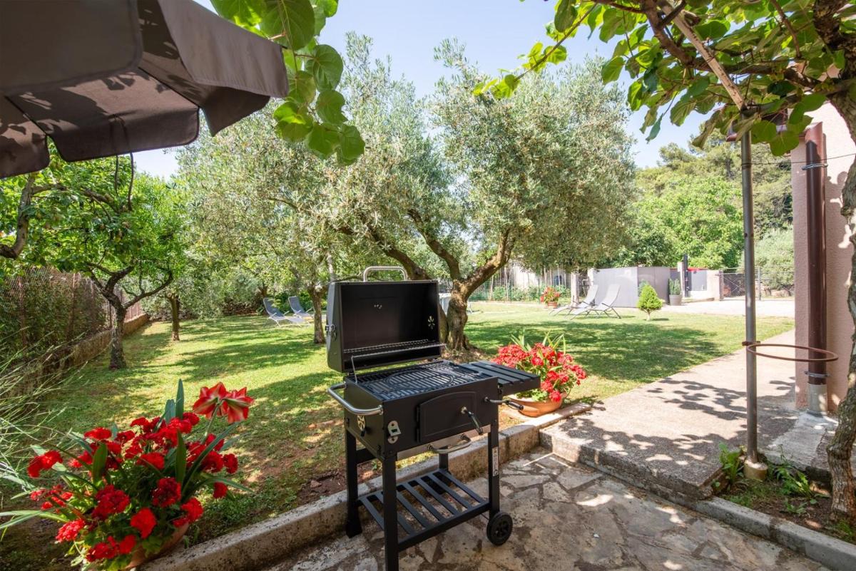Apartment Zara - Housity