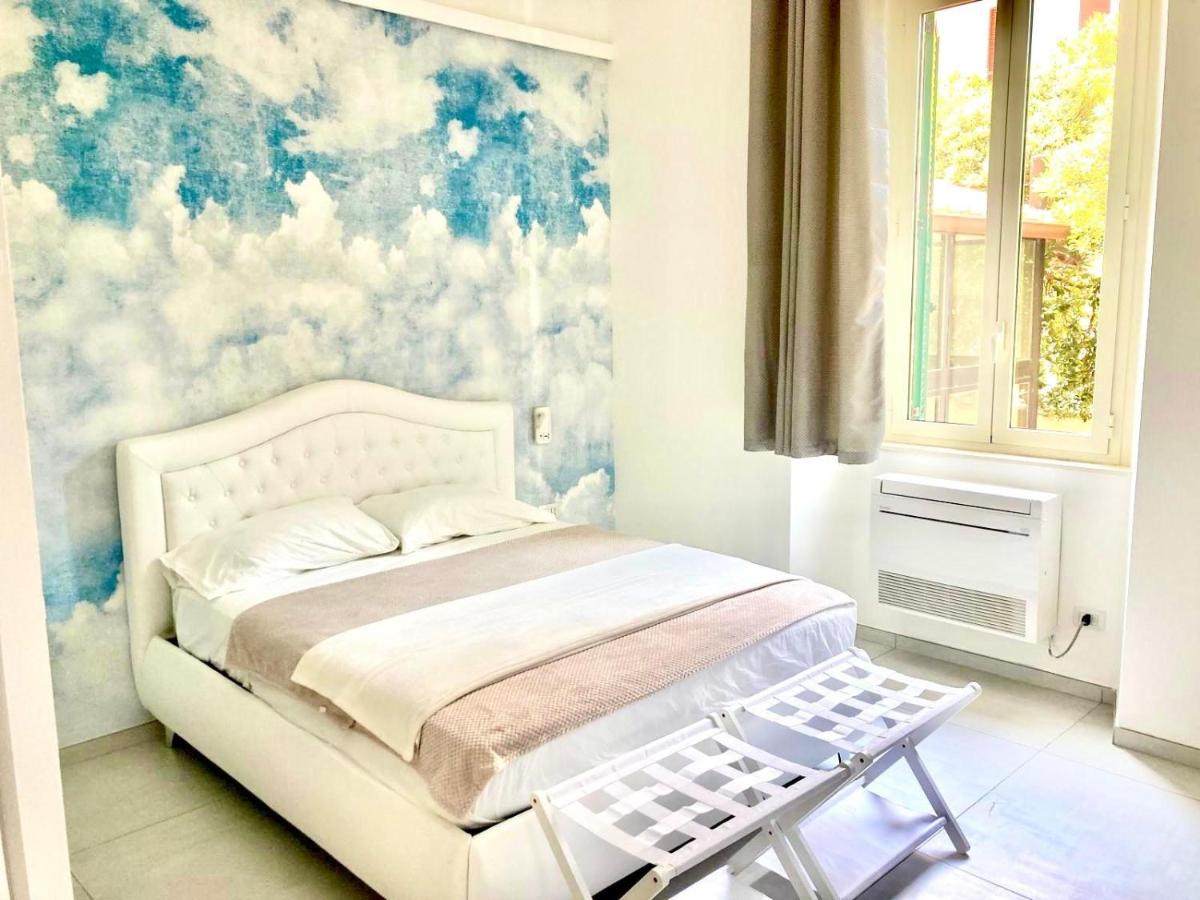 Lovelace Holidays - Housity