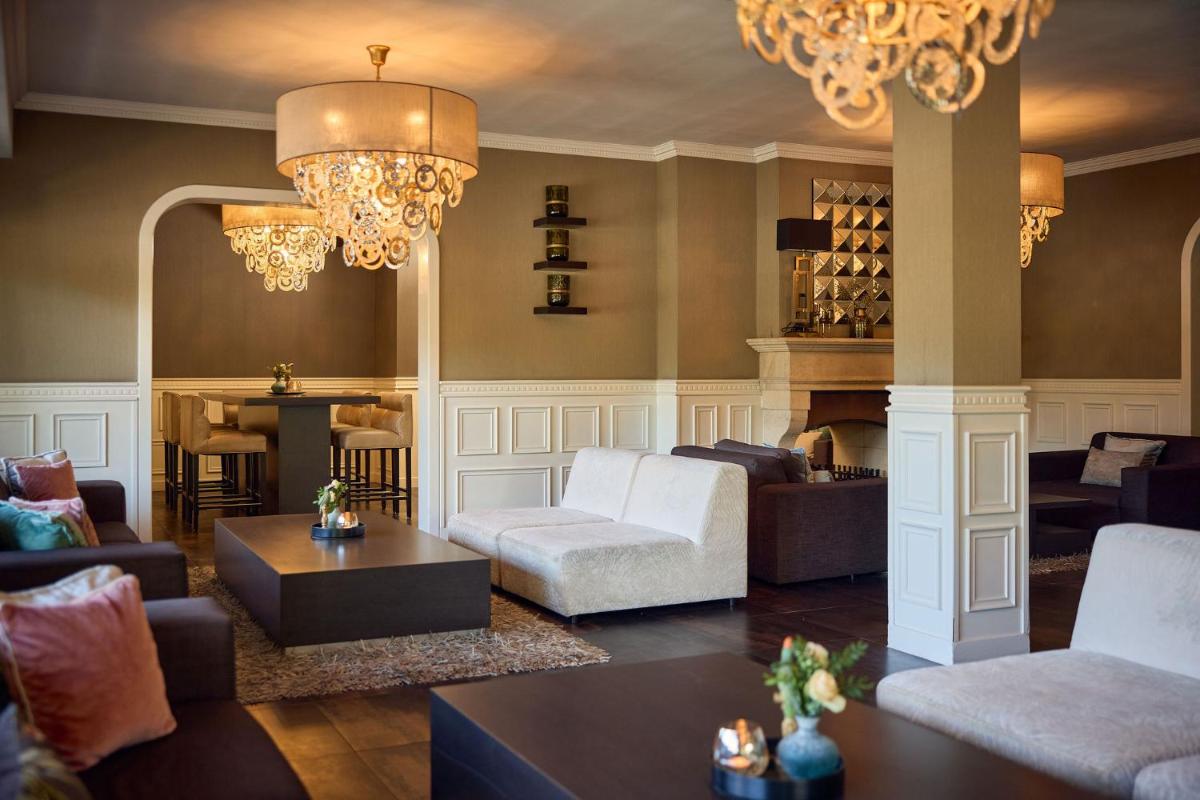 Hotel Moers van der Valk - Housity