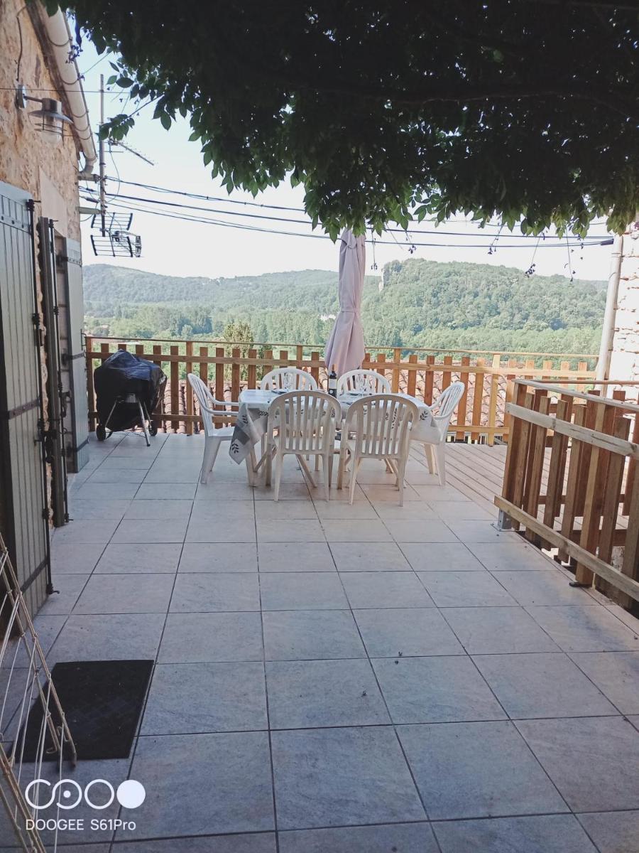 Maison Les Glycines - Housity