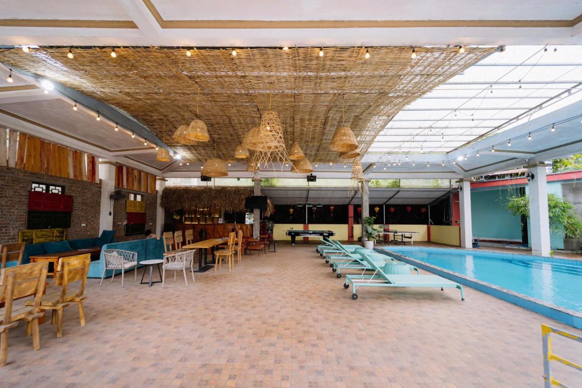 Ha Giang Loop Discovery Hostel & tours - Housity