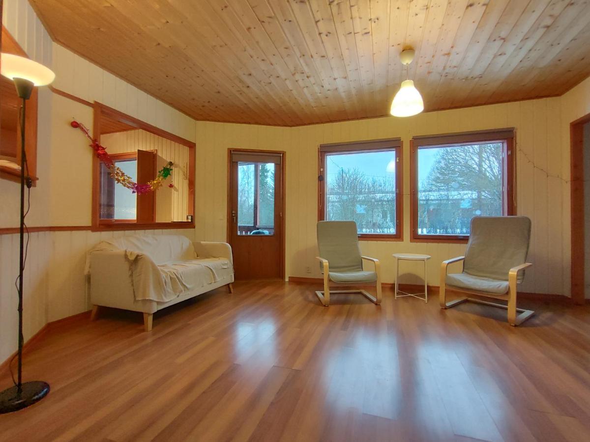 Artjarvi Center Art Villa vacation house - Housity