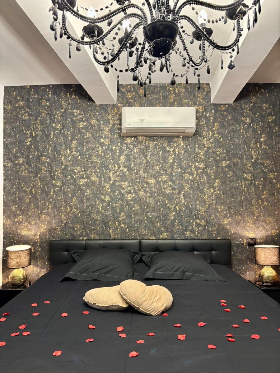 Love Room L'instanté - Suite "L'élégante" - Hizvo