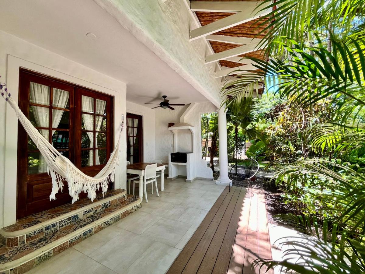 Hotel El Manglar y Cantarana - Housity