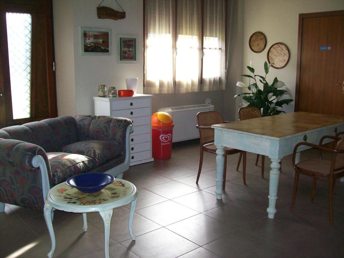 La Bottega Del Falegname - Housity
