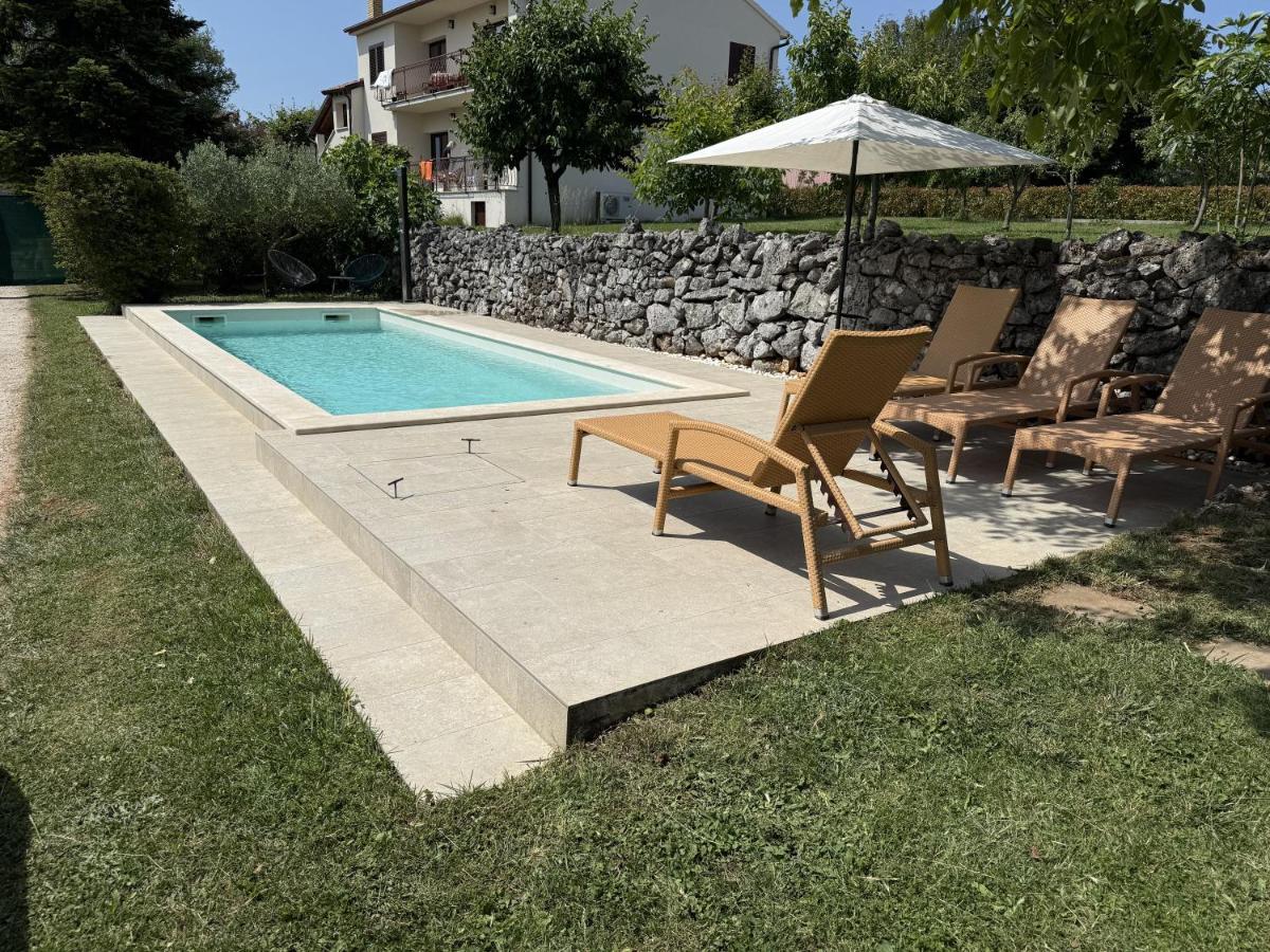 Family friendly house Tomazin - Housity